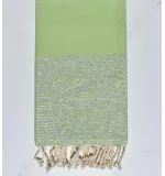 Fouta plate vert clair au fil lurex argenté