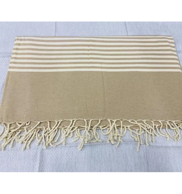 Jeté couleur beige tass avec rayures - 1