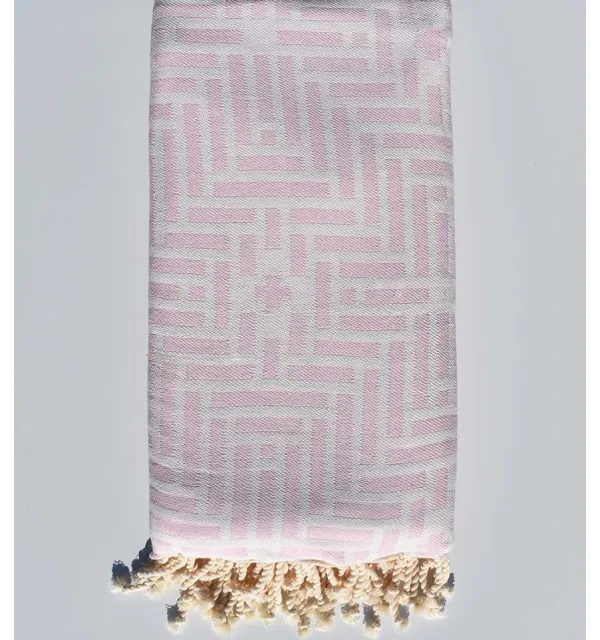 Jeté avec motifs rose bébé - 1