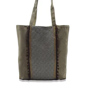 Sac Saint Tropez couleur bistre avec pompons Fouta Tunisia - 1