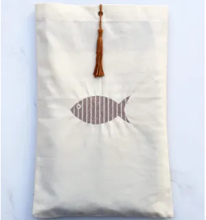 Pochette beige clair personnalisée avec pompon Fouta Tunisia - 1