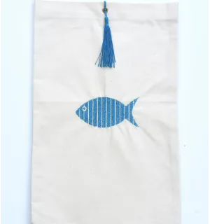 Pochette beige clair brodée poisson avec pompon Fouta Tunisia - 1