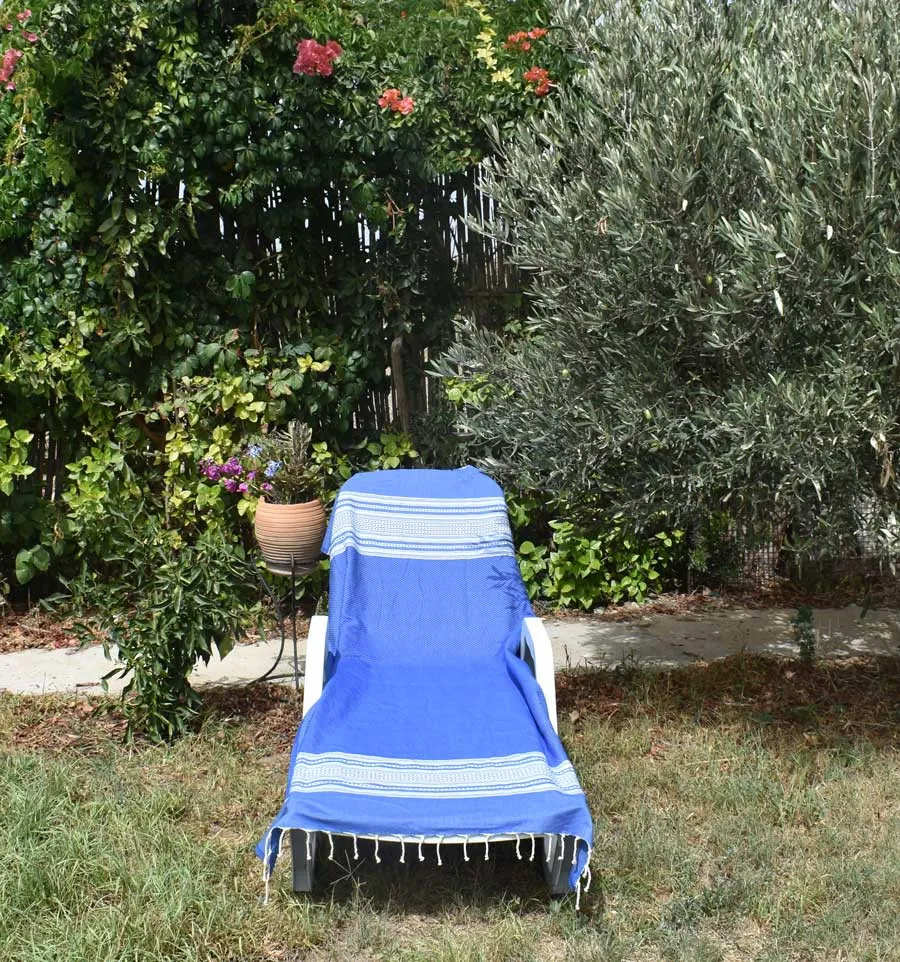 Serviette de plage arabesque bleu et bleu fumée Fouta Tunisia - 4