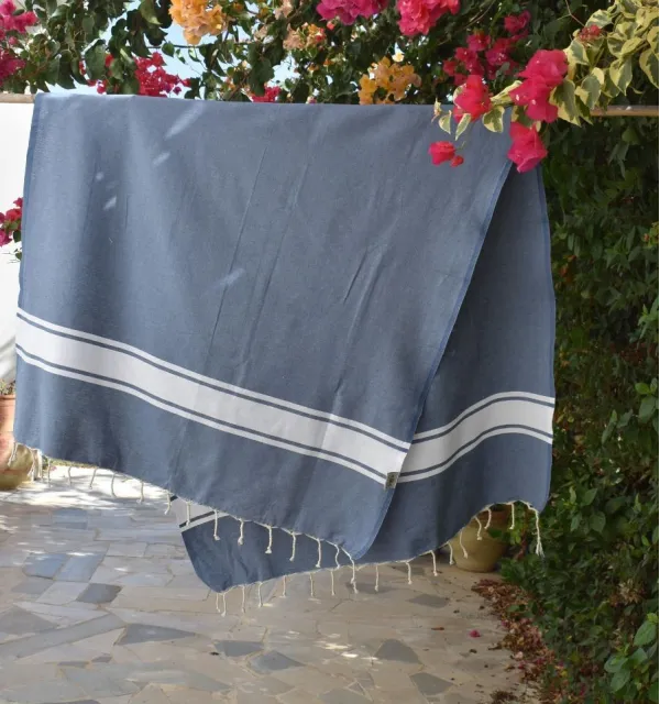 Fouta en Coton Recyclé bleu jean - Mode écoresponsable - FOUTA TUNISIA