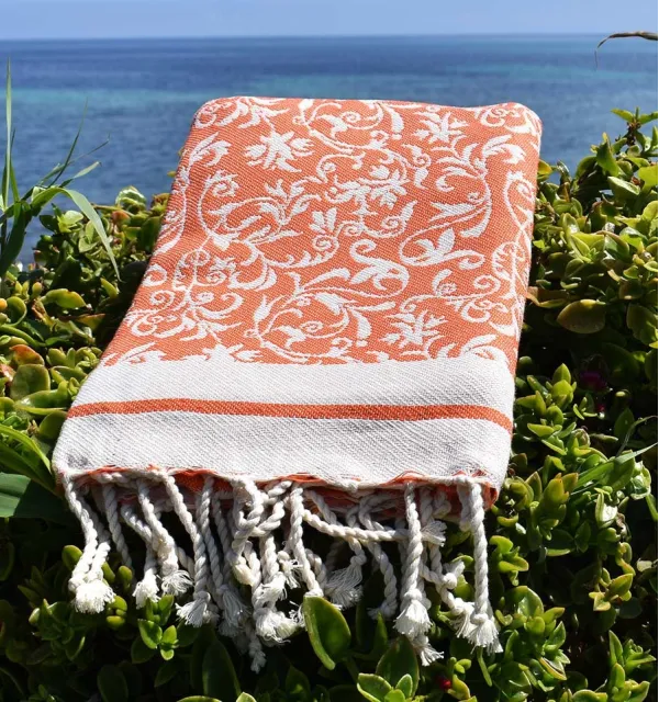 Fouta Versailles orange - Serviette de Plage et Accessoire Décoratif Élégant