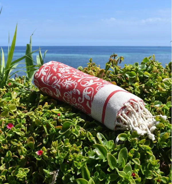 Fouta Versailles rouge - Serviette de plage - Fouta jacquard