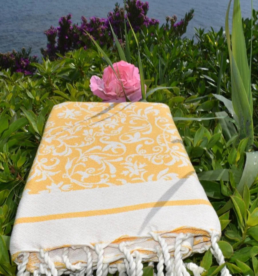 Fouta Versailles jaune foncé - Fouta fleurie en coton, Serviette absorbante