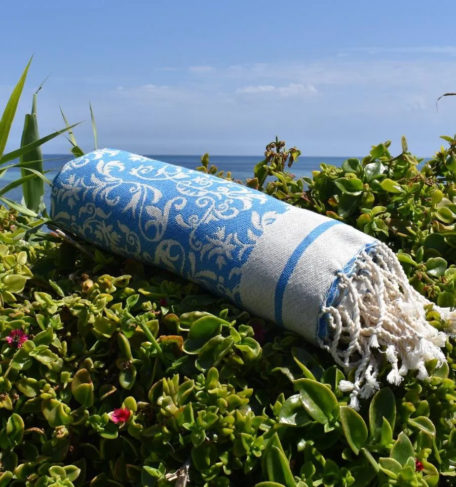 Fouta Versailles bleu azur - Fouta fleurie en coton, serviette de plage, serviette absorbante