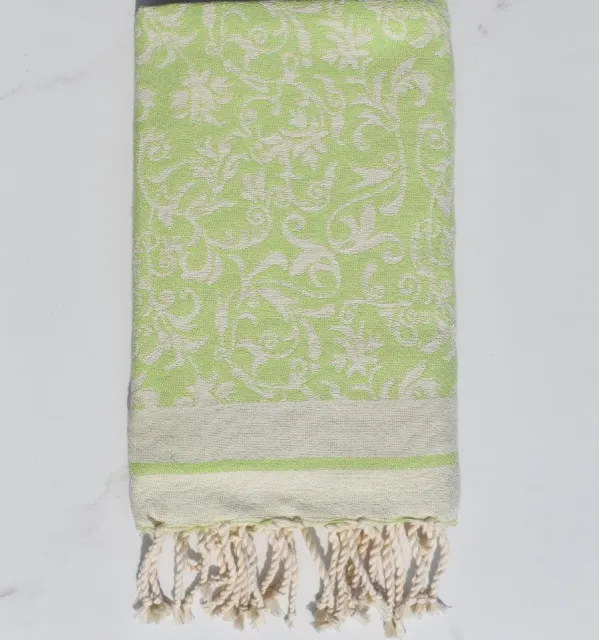 Fouta Versailles vert clair - Serviette absorbante en coton, serviette de plage, accessoire de plage