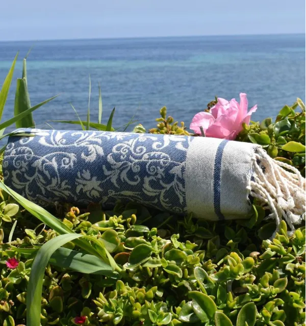 Fouta Versailles bleu bleuet - serviette plage en coton, fouta absorbante, fouta fleurie