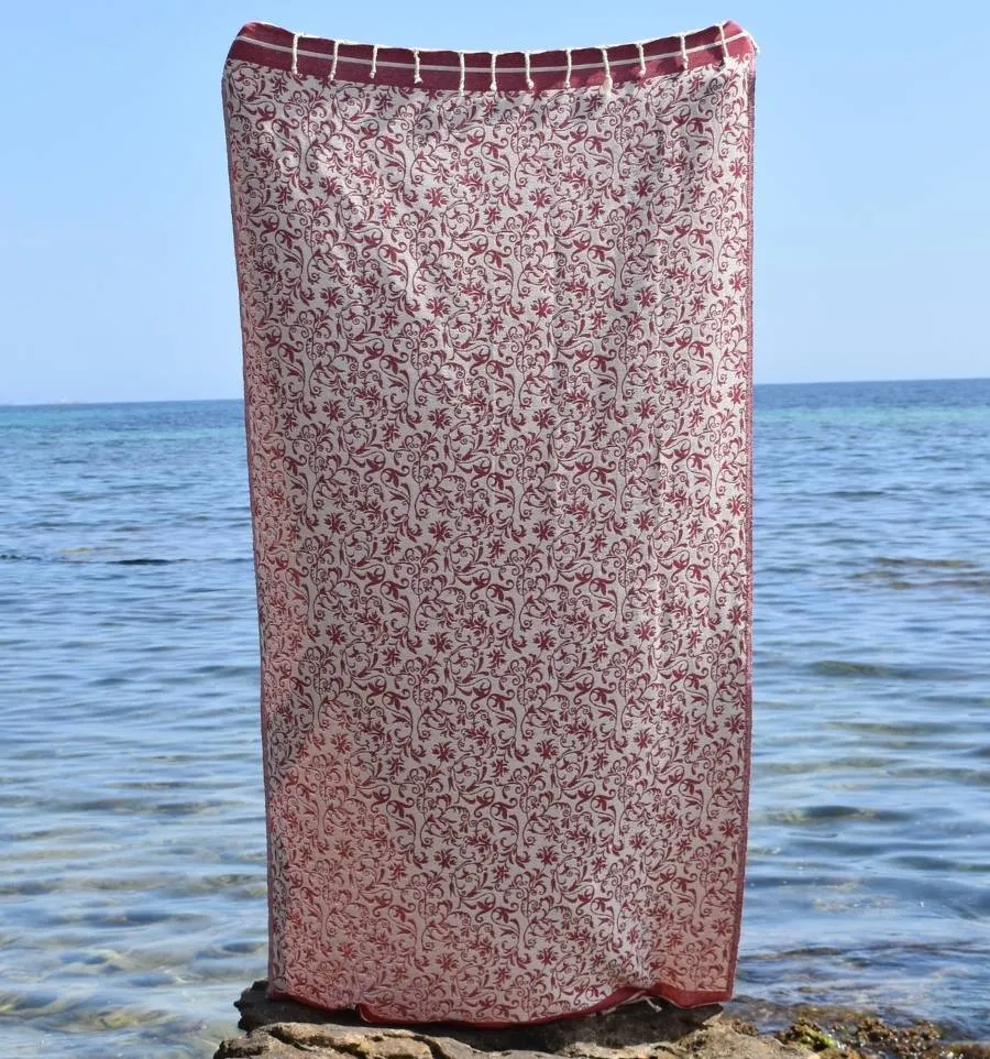 Fouta Versailles rouge bordeaux - Fouta plage motif floral, serviette plage bordeaux, fouta jacquard