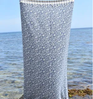 Fouta Versailles bleu bleuet - serviette plage en coton, fouta absorbante, fouta fleurie