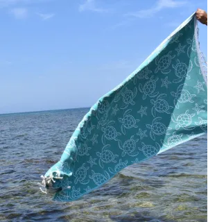 Fouta Seychelles Vert Sarcelle - Fouta motifs tortue - Fouta personnalisée 2