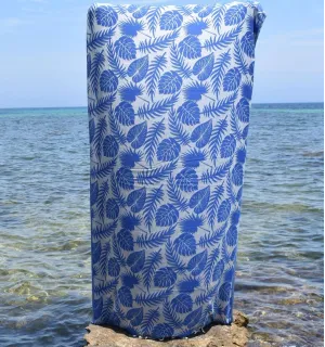 Fouta Amazon bleu et gris clair - Fouta jacquard aux motifs tropicaux - Fouta tendance - Serviette de plage - Fouta absorbante