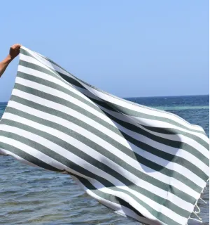 Fouta Alaska vert bouteille - Serviette Jacquard 100x200 cm en Coton - Serviette de plage absorbante - Fouta jacquard 2