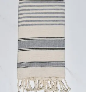 Fouta blanc crème, gris et noir - Serviette de plage élégante, éco-responsable et ultra-absorbante