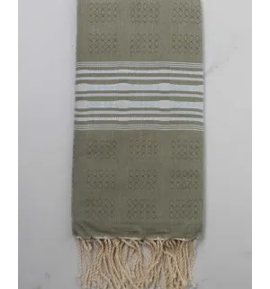 Fouta thalasso vert sauge avec motifs bleu 