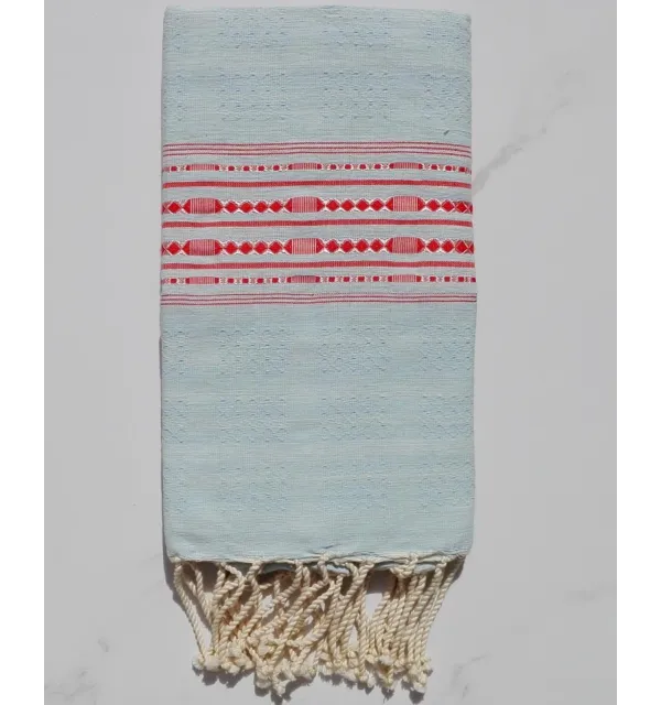 Fouta thalasso bleu ciel motifs rouge 