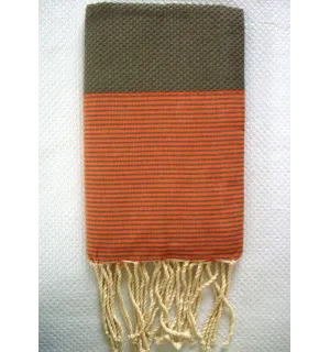 vert militaire rayée orange 