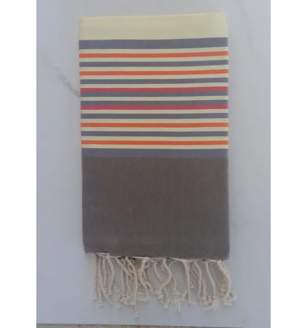 Fouta Plate jaune clair et gris avec rayures 
