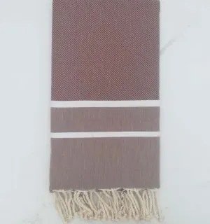 Chevron marron 