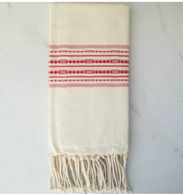 Fouta thalasso blanc crème avec motifs 