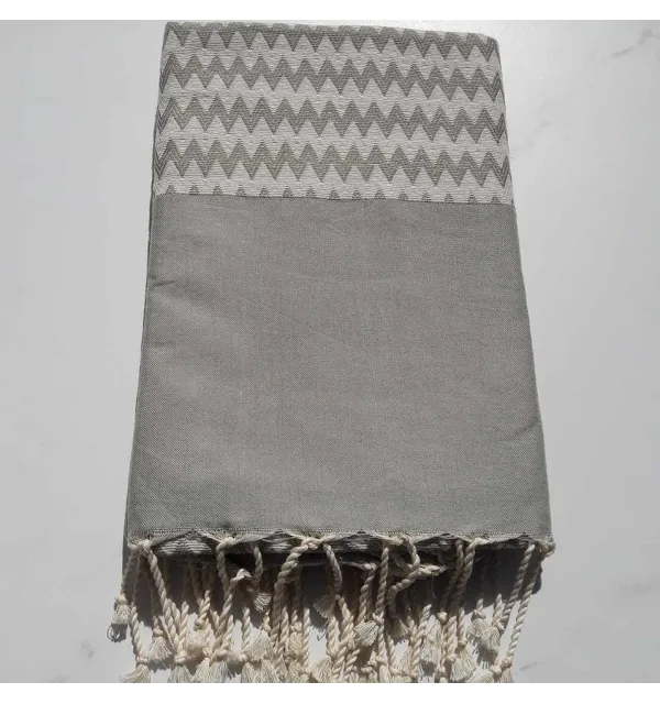 Fouta zigzag vert pale 