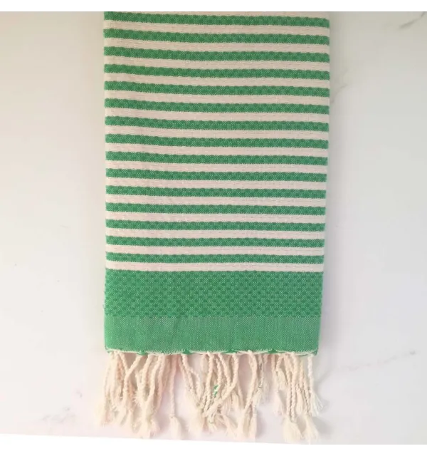 FOUTA nid d'abeille verte rayée 1 cm 