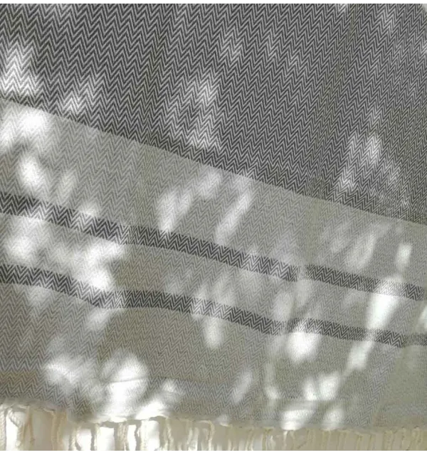 Chevron gris et gris moyen 