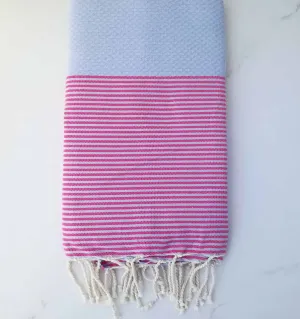 Fouta nid d'abeille bleu lavande rayée rose 