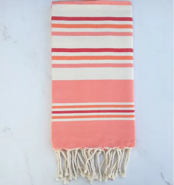Fouta plate blanc crème, rose clair , rouge et orange 