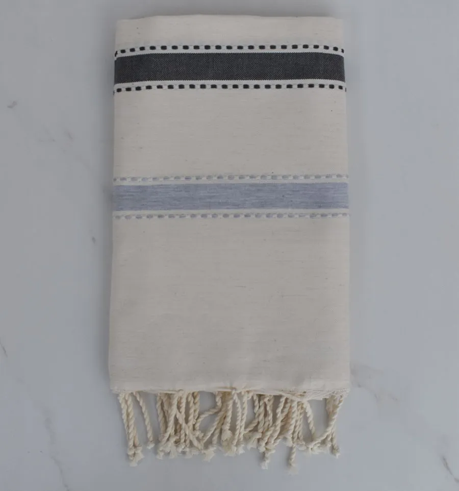 Fouta arabesque blanc crème gris foncé et gris bleu 