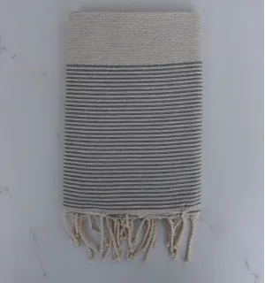 Fouta nid d'abeille beige clair rayée gris 