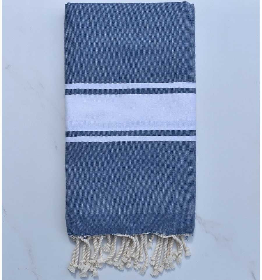 Fouta plate bleu guède