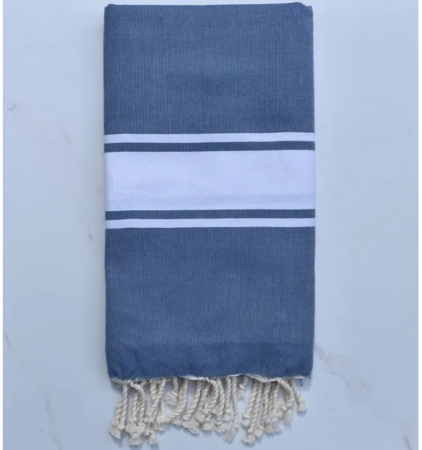 Fouta plate bleu guède 
