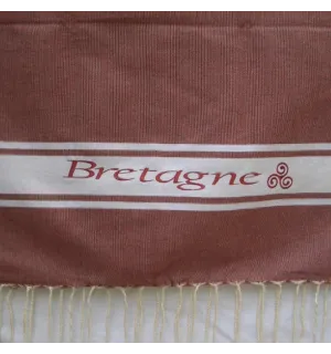 fouta brodée Bretagne rouge brique