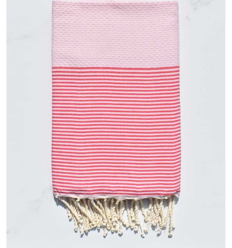 Fouta nid d'abeille rose clair avec rayures foncé