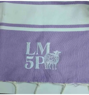 Fouta brodée le mouton à 5 pattes