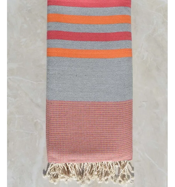 Jeté chevron gris, rose et orange 
