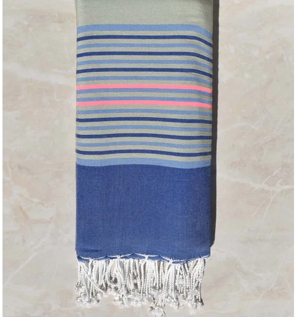 Jeté vert clair, bleu et rose fluo 