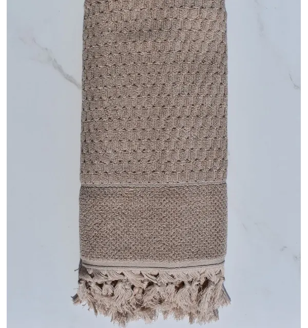 Serviette de bain HAMILCAR beige foncé 