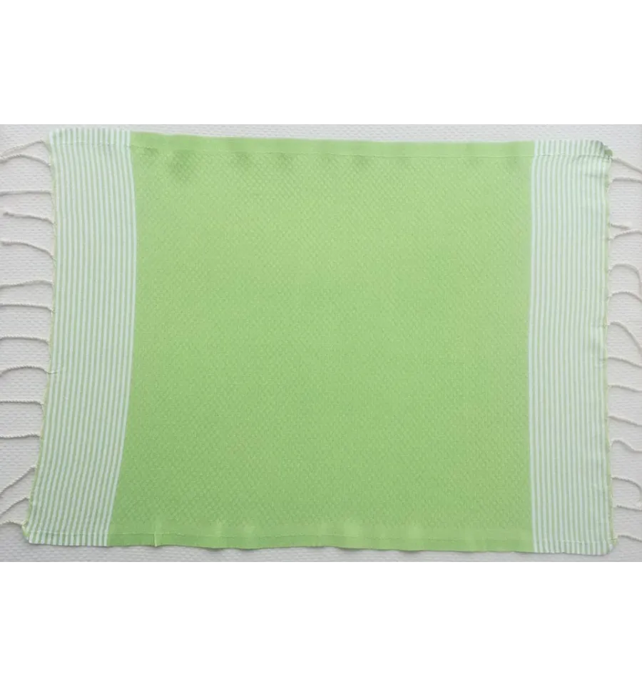 Lot de 10 serviettes de table vert anis clair Fouta Tunisia - 1