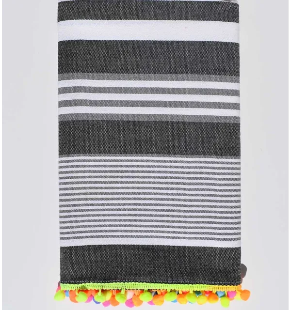 Serviette de plage gris foncé rayée blanc et gris clair Fouta Tunisia - 1
