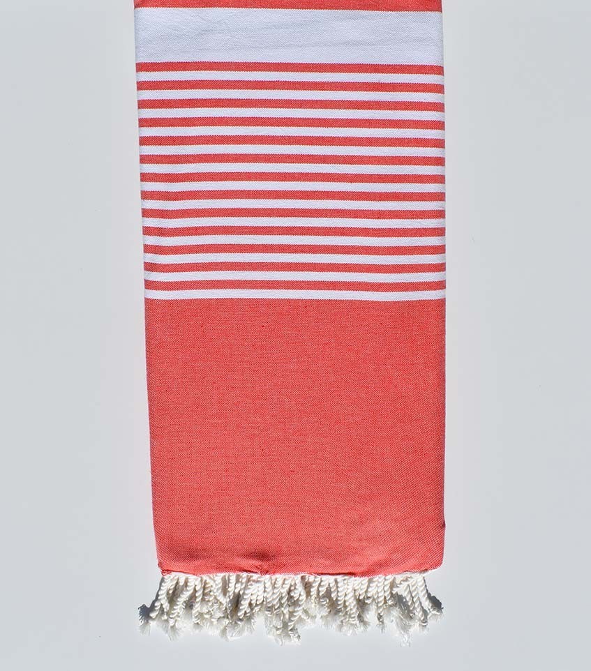 Jeté rouge clair avec rayures  - 2