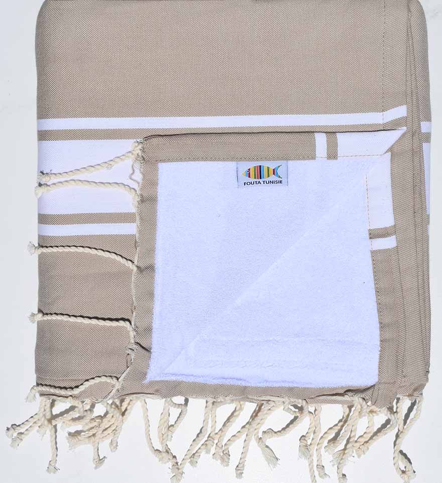 Serviette de plage doublée éponge beige foncé et blanc Fouta Tunisia - 1