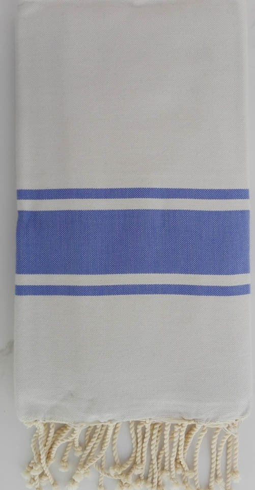 Fouta Plate gris clair rayée bleu lavande 