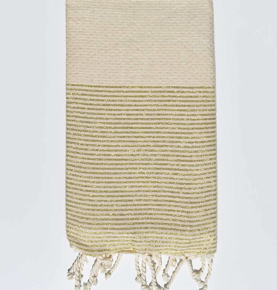 Fouta nid d'abeille écru avec lurex doré  - 2