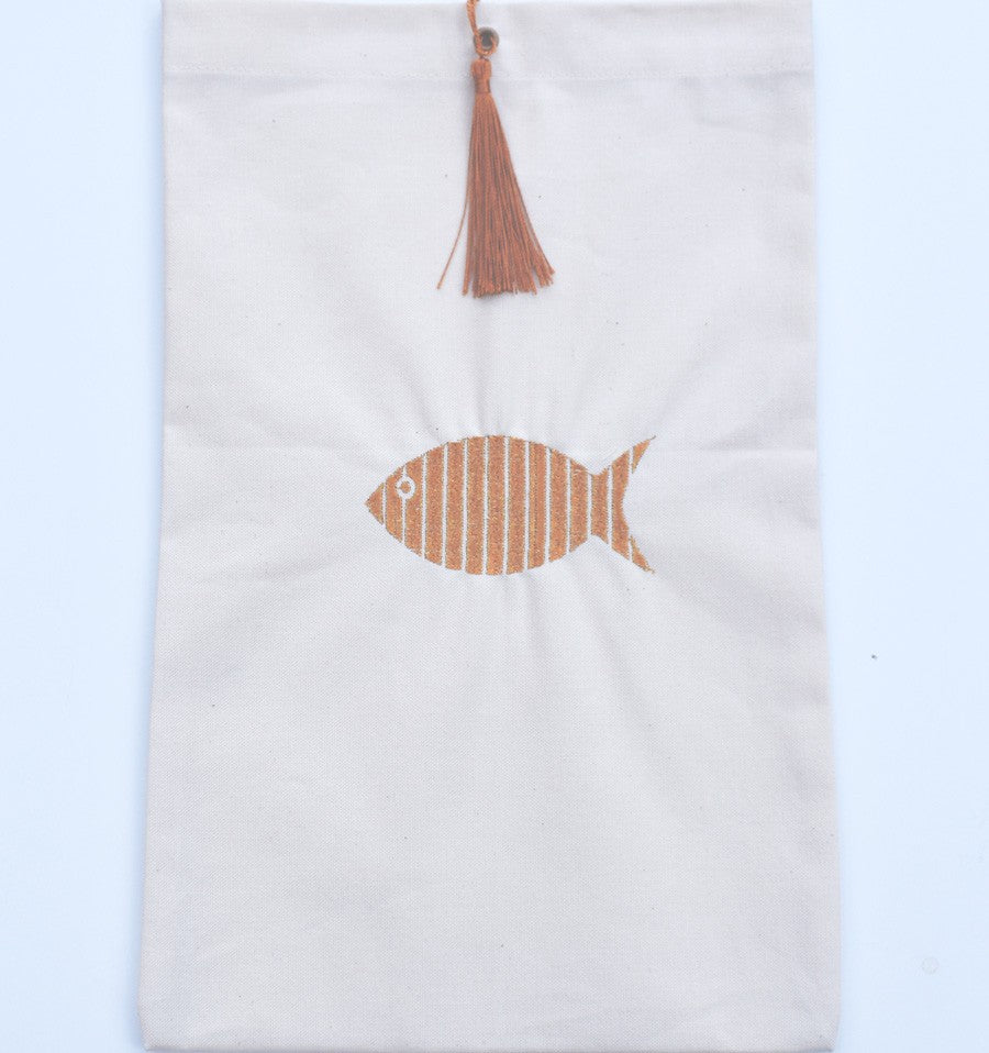 Pochette beige clair brodée avec pompon rouille Fouta Tunisia - 2