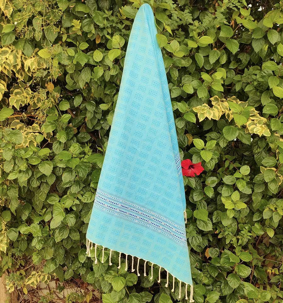 Fouta thalasso bleu clair avec motifs bleu Fouta Tunisia - 3