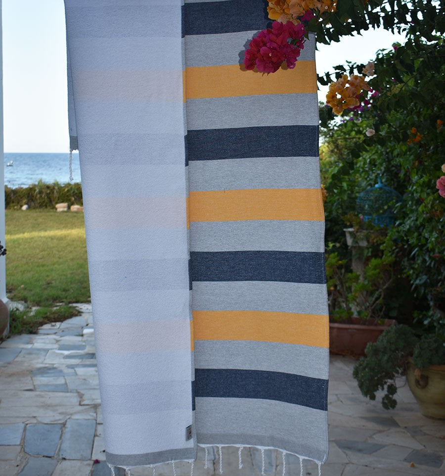 Fouta éponge voilier jaune et bleu marine Fouta Tunisia - 2